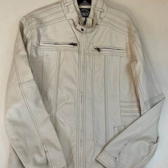 BKE White Faux  leather Jacket Men’s MOTO jacket size large - Picture 1 of 6